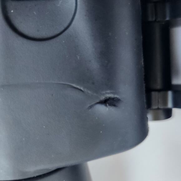 Bushnell 16x50 FOV 182ft with case - Picture 6 of 7